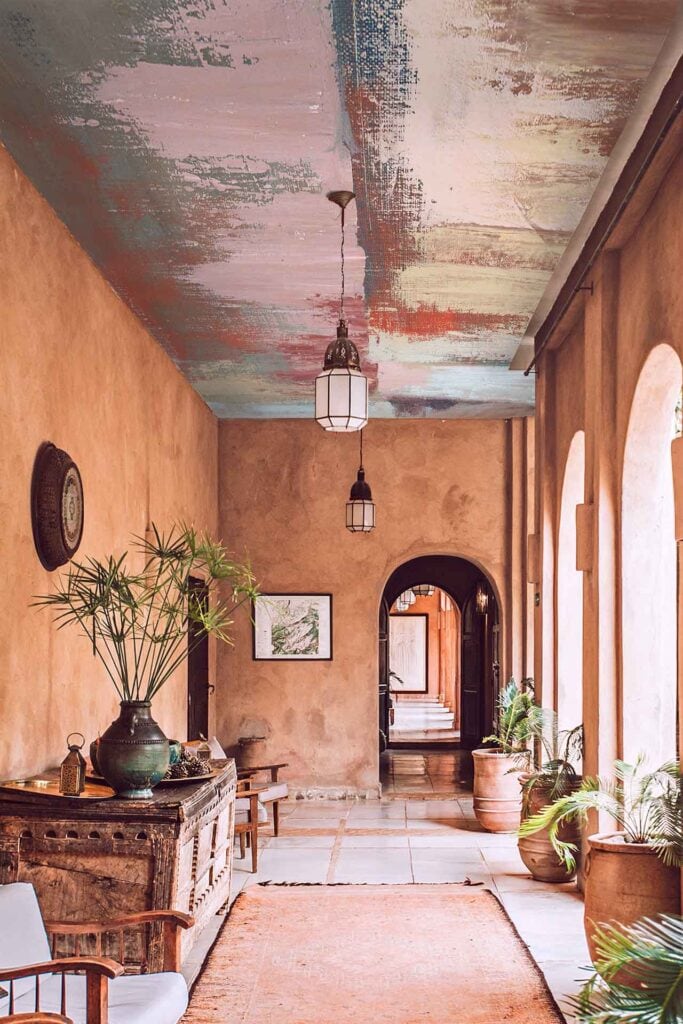 Creative Force | Cara Saven Wall Design - USA